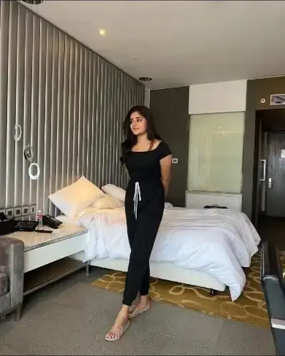 Call Girls Service in Dhaurahara